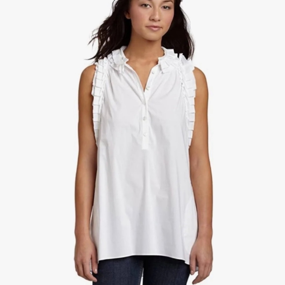 BCBGMAXAZRIA white ruffle top